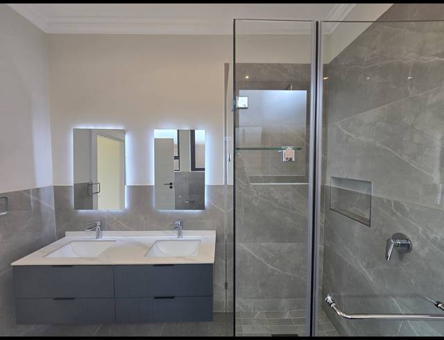 2 BEDROOM HOUSE FOR SALE IN NEW SALT ROCK CITY